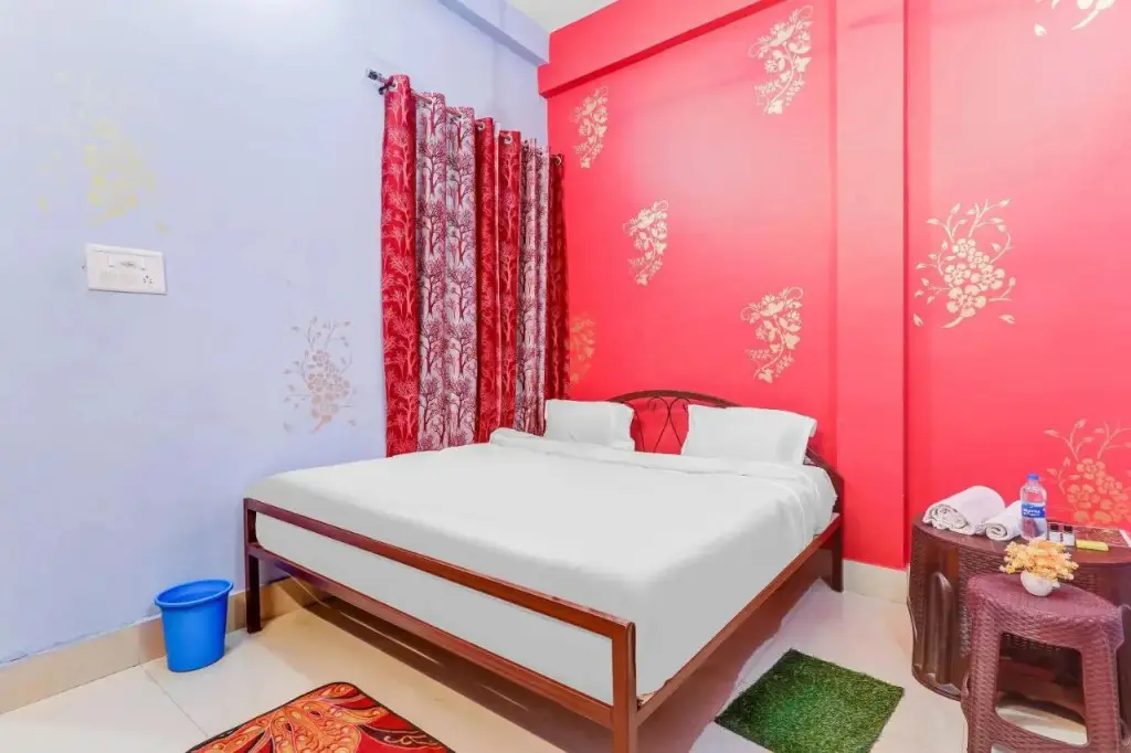 Найни: OYO Flagship 806012 Hotel A Palace