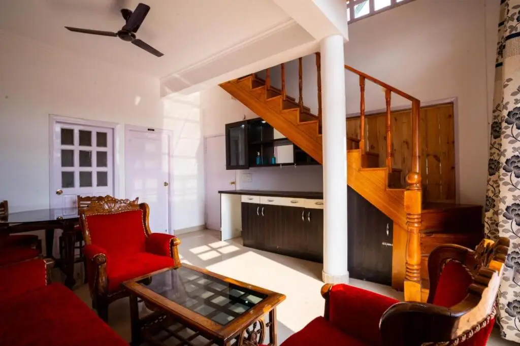 Наинитал: Brown Stone Villa