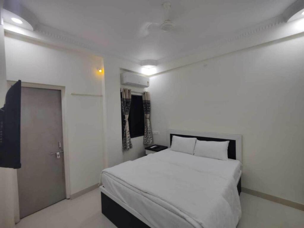 Нагпур: SPOT ON 807972 Hotel Welcome Inn
