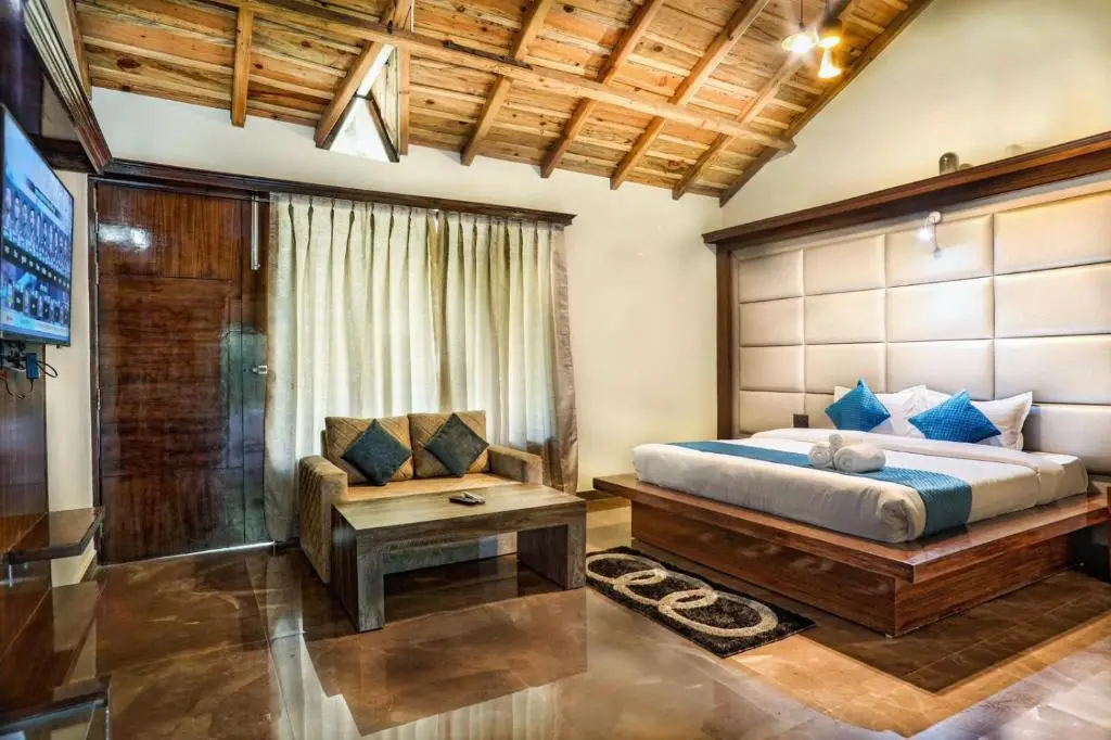 Наинитал: Hotel Vinsober Monal