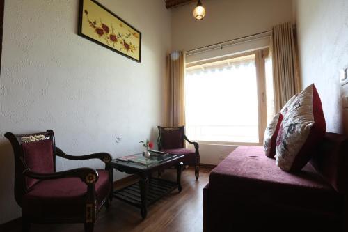Наинитал: The Moksh Eco Inn
