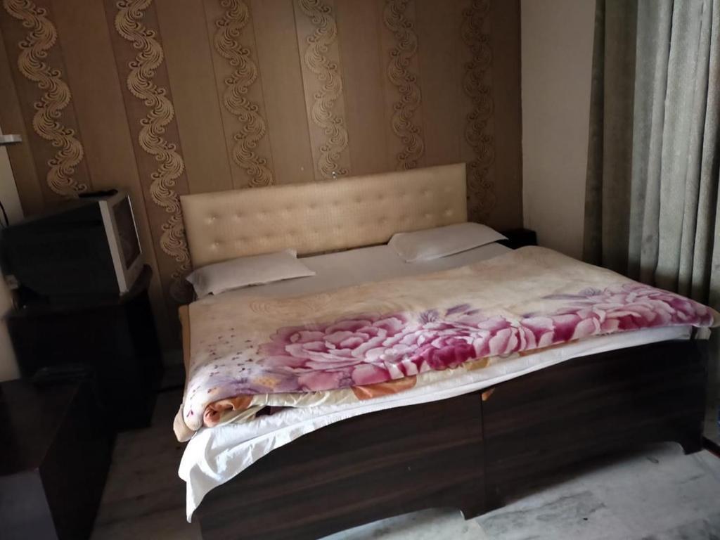 Наинитал: Goroomgo Shah Guest House Nainital