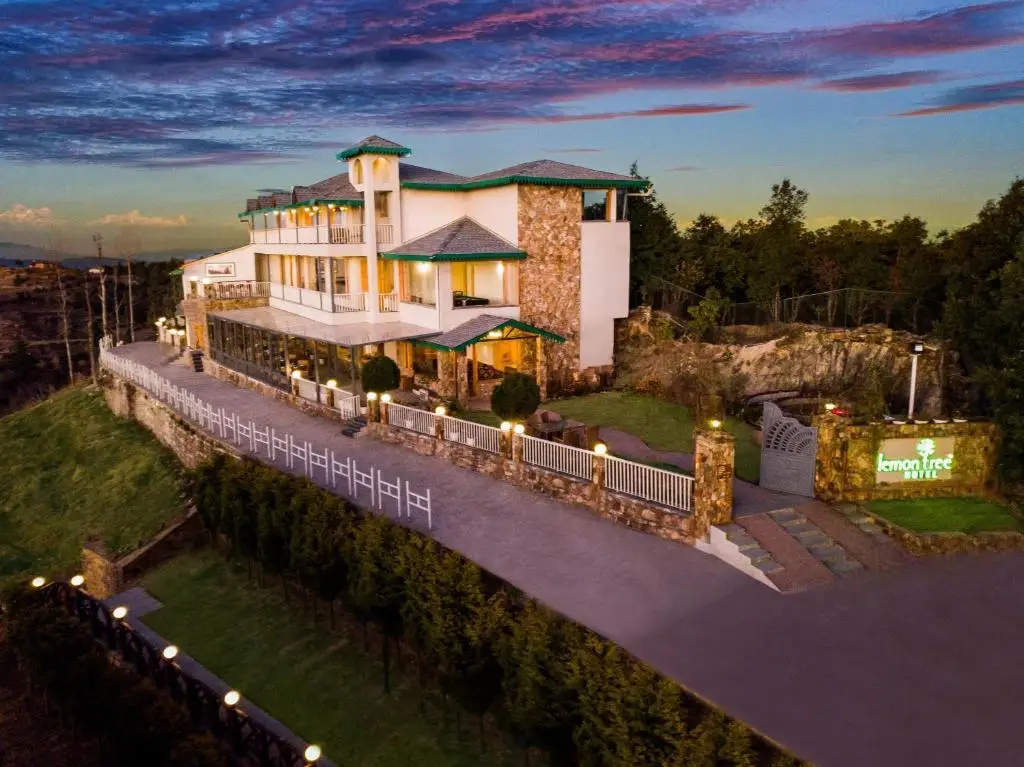 Lemon Tree Hotel Mukteshwar — фото 1