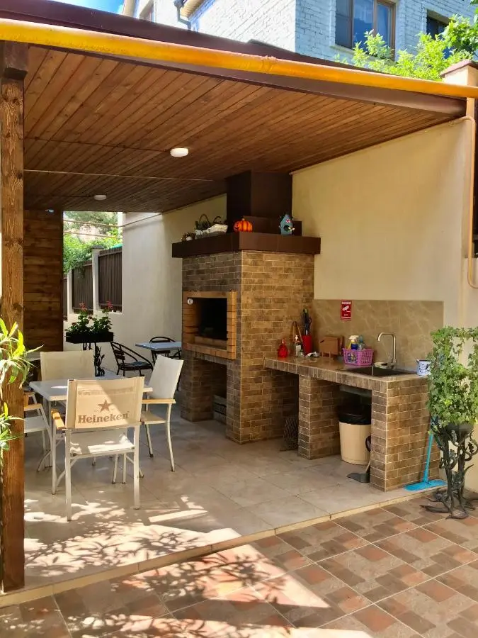 Геленджик: Guest House on Kholostyakova 6