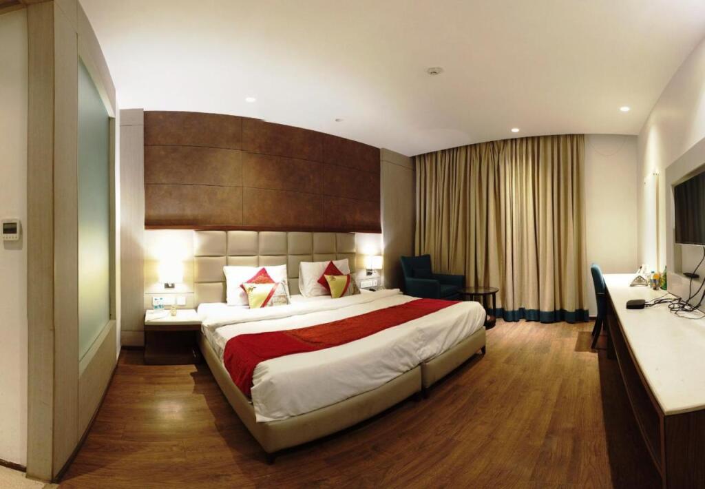 Нью-Дели: Lemonwood Suites by F9 Hotels