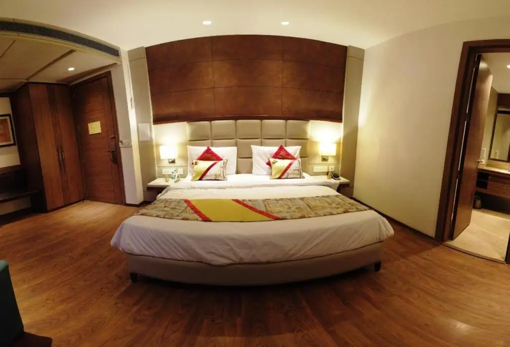 Нью-Дели: Lemonwood Suites by F9 Hotels