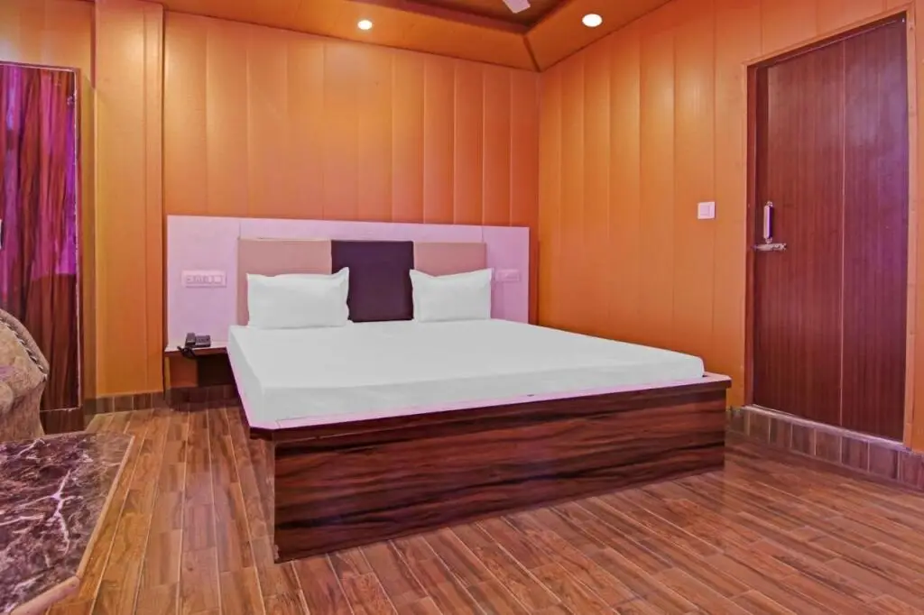 Шимла: OYO Flagship 804876 Hotel Pine View Villa