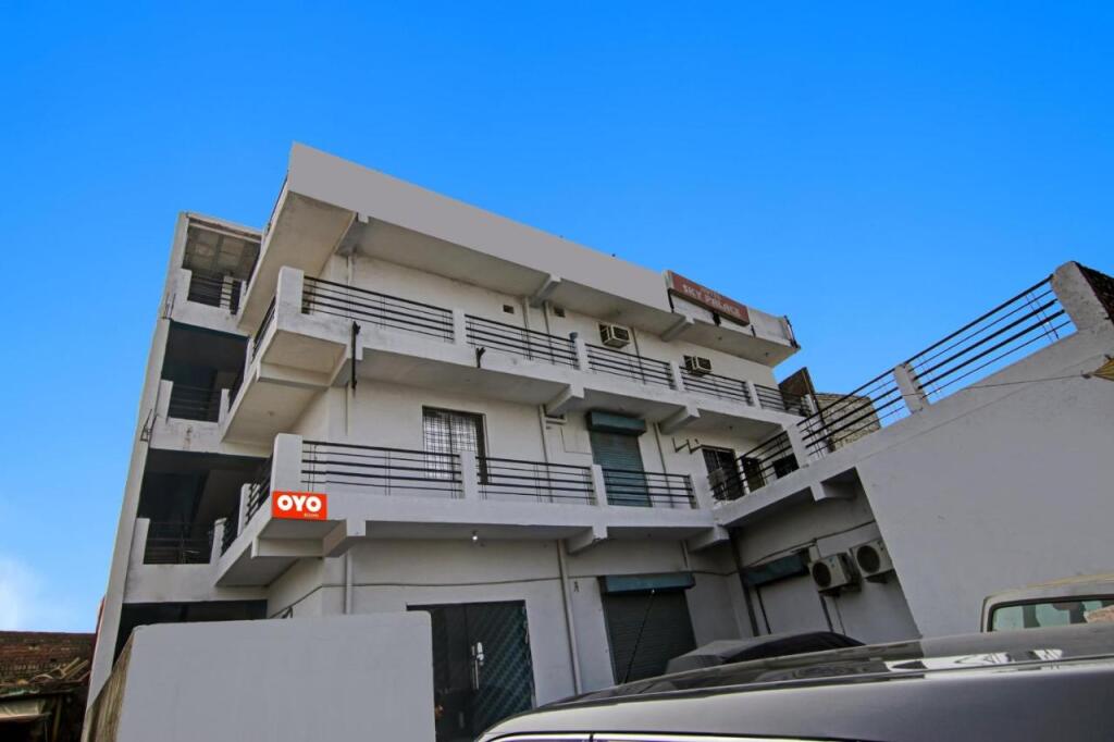 Нью-Дели: OYO Flagship 806428 Hotel View Sky