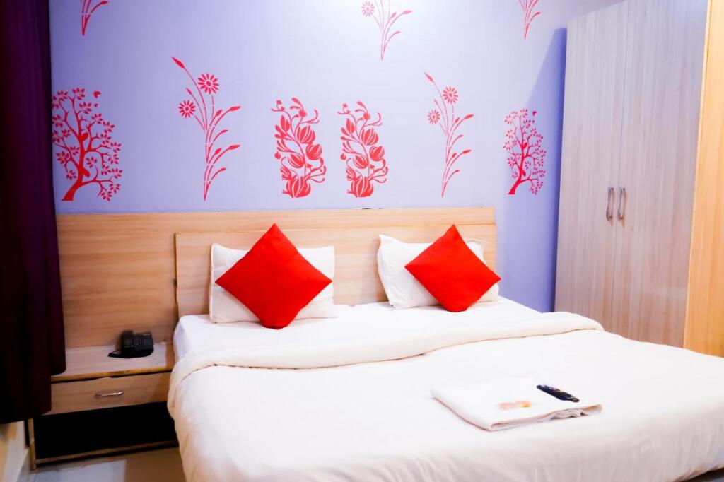 Нью-Дели: Hotel Rose Residency - Near Sector 9 Metro Station by Roomshala 002