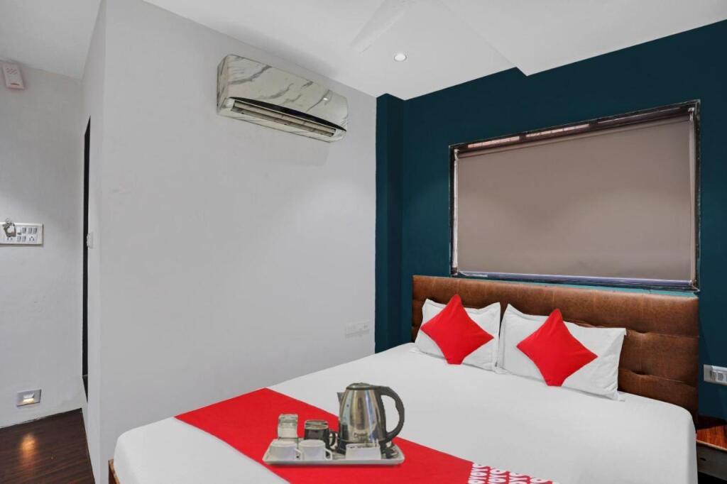 Сурат: OYO Flagship 700297 Nidhivan Hotel And Rooms