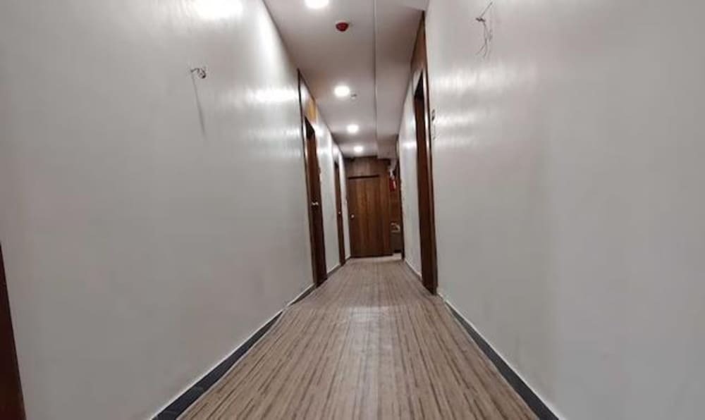 Сурат: Fabhotel Vd Rooms