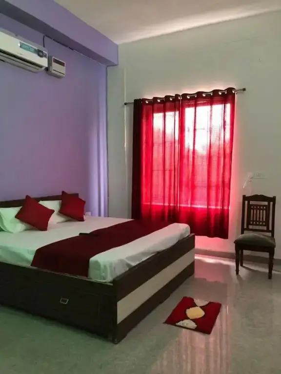 Ревари: OYO 700336 Kavish Residency & Oyo Rooms
