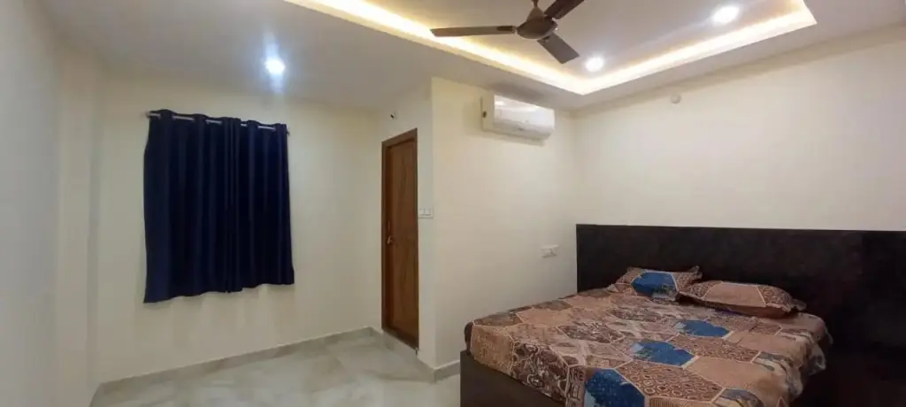 Шамшабад: iROOMZ Hotel Apoorva