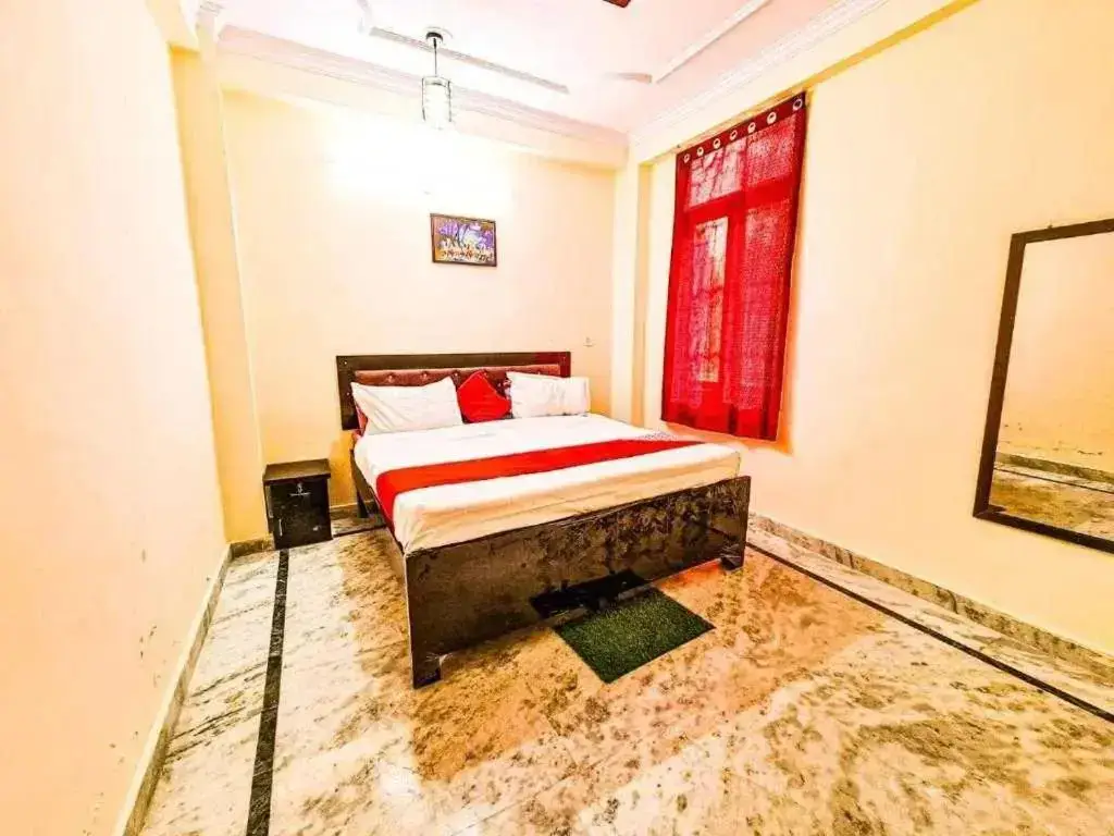 Нью-Дели: OYO Flagship 700452 Hotel Moonshine