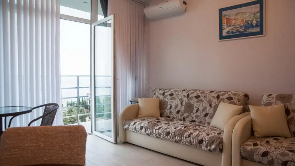 Ялта: V Livadii Apartments