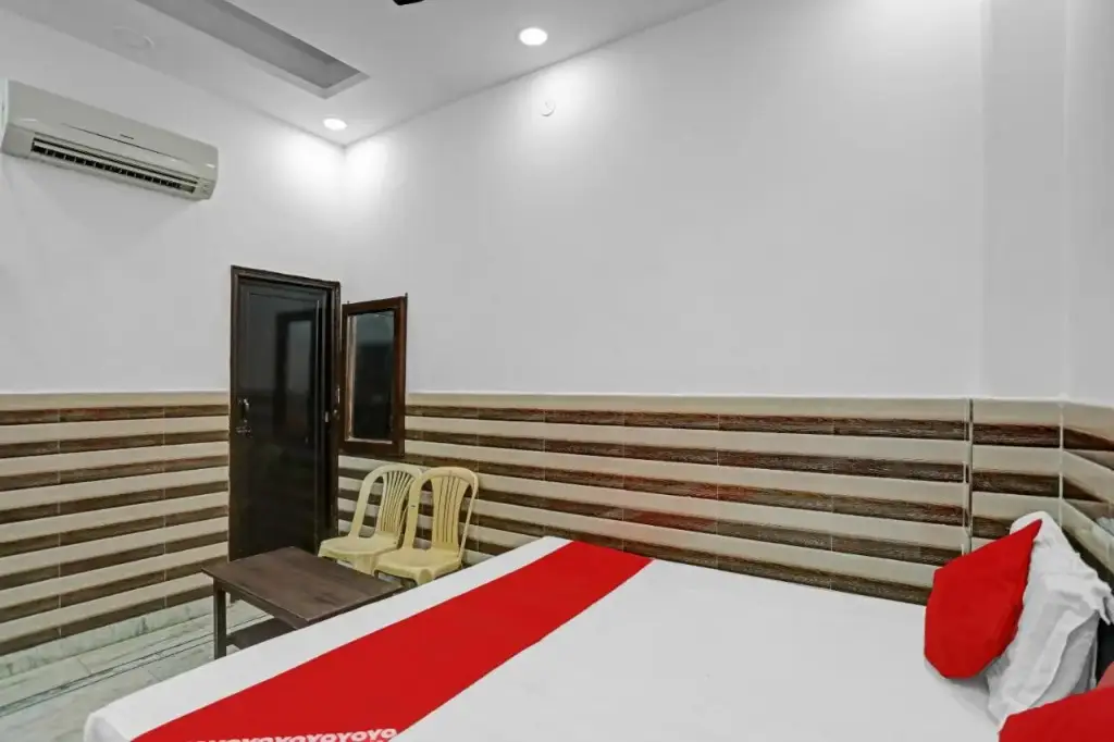 Нью-Дели: OYO 84959 Tyagi Palace