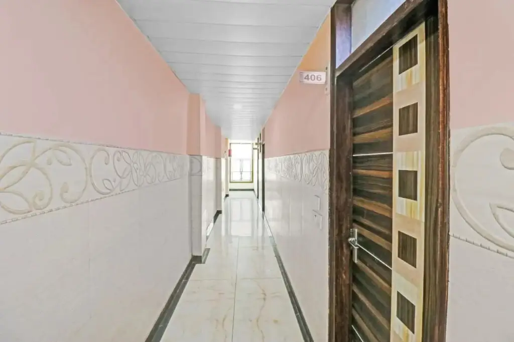 Нью-Дели: Oyo 90274 Hotel Knight Inn