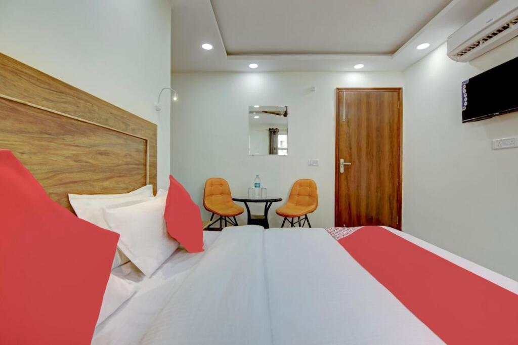 Нью-Дели: OYO Flagship 703579 Santosh Residency