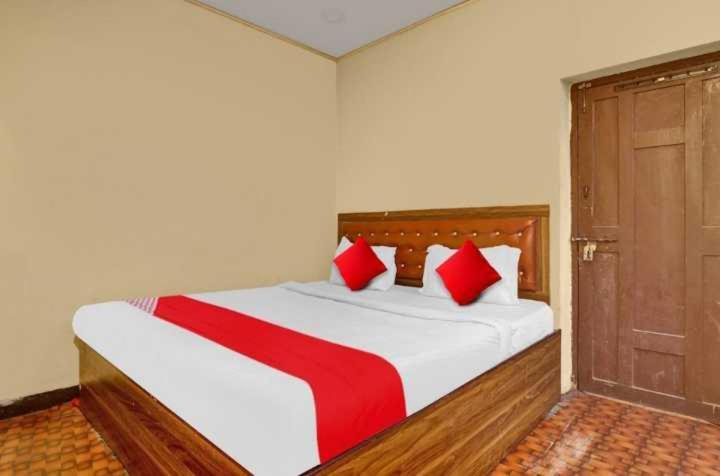 Нью-Дели: OYO 80663C Oyo Shubh Guest House