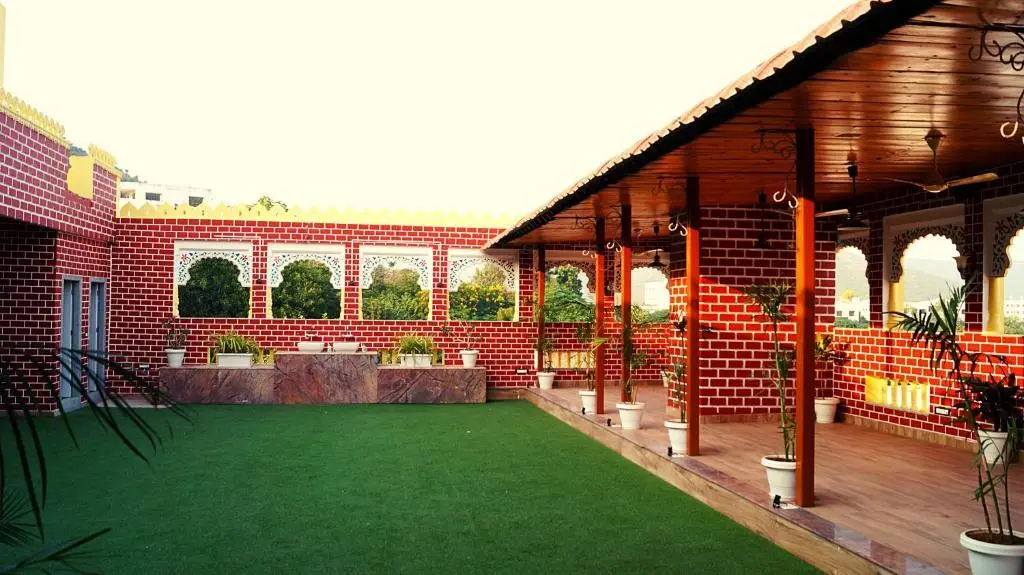 Spring Sky Udaipur by ShriGo Hotels — фото 1