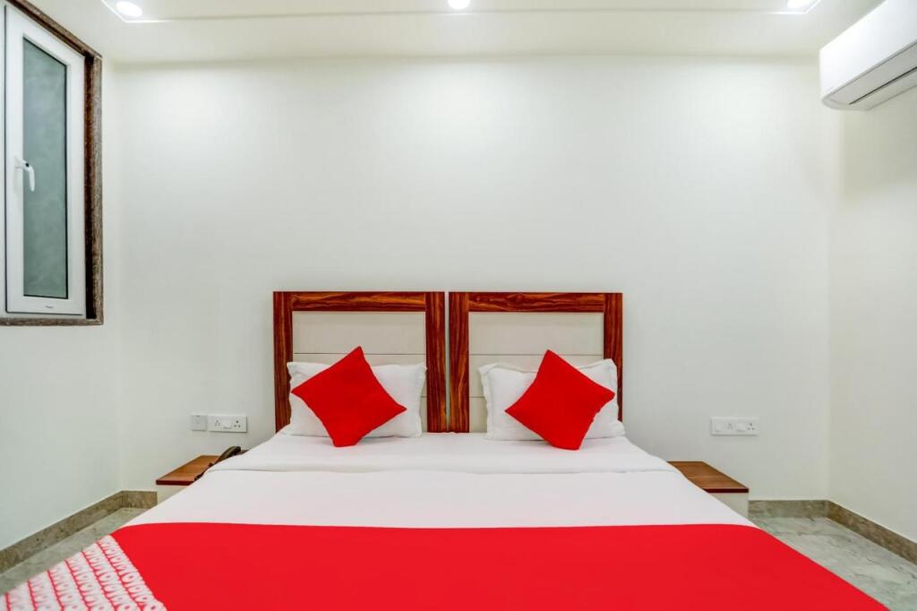 Нью-Дели: Oyo Flagship 75284 Happy Inn