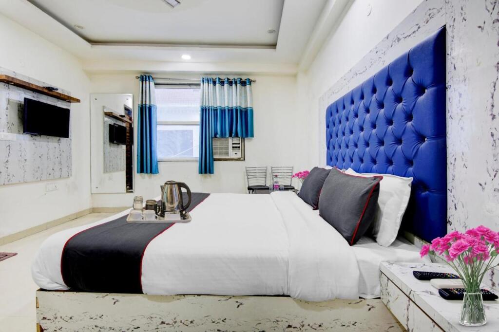 Нью-Дели: Collection O 701254 Hotel Golden Blue
