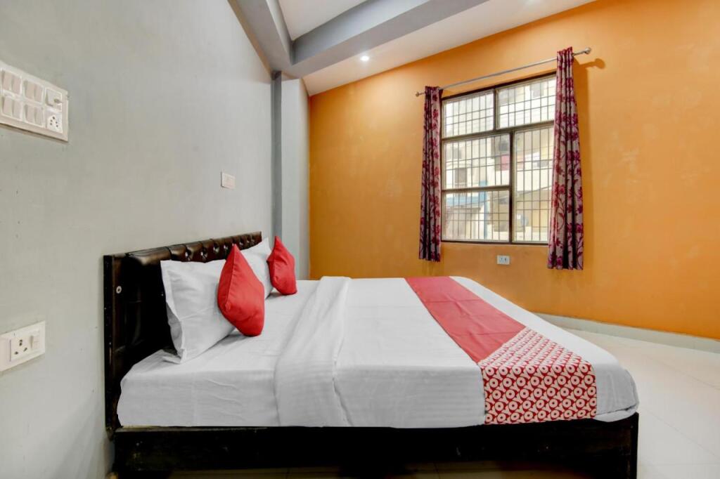 Нью-Дели: OYO 80512J Eco Park Hotel
