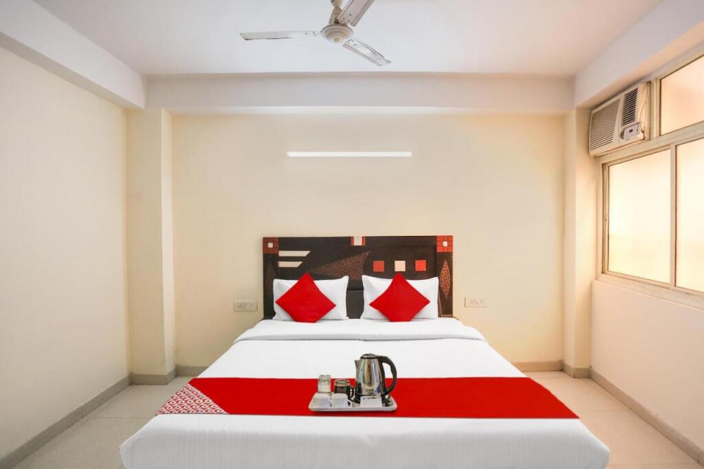 Нью-Дели: Oyo Flagship 702599 Hotel Amira Residency