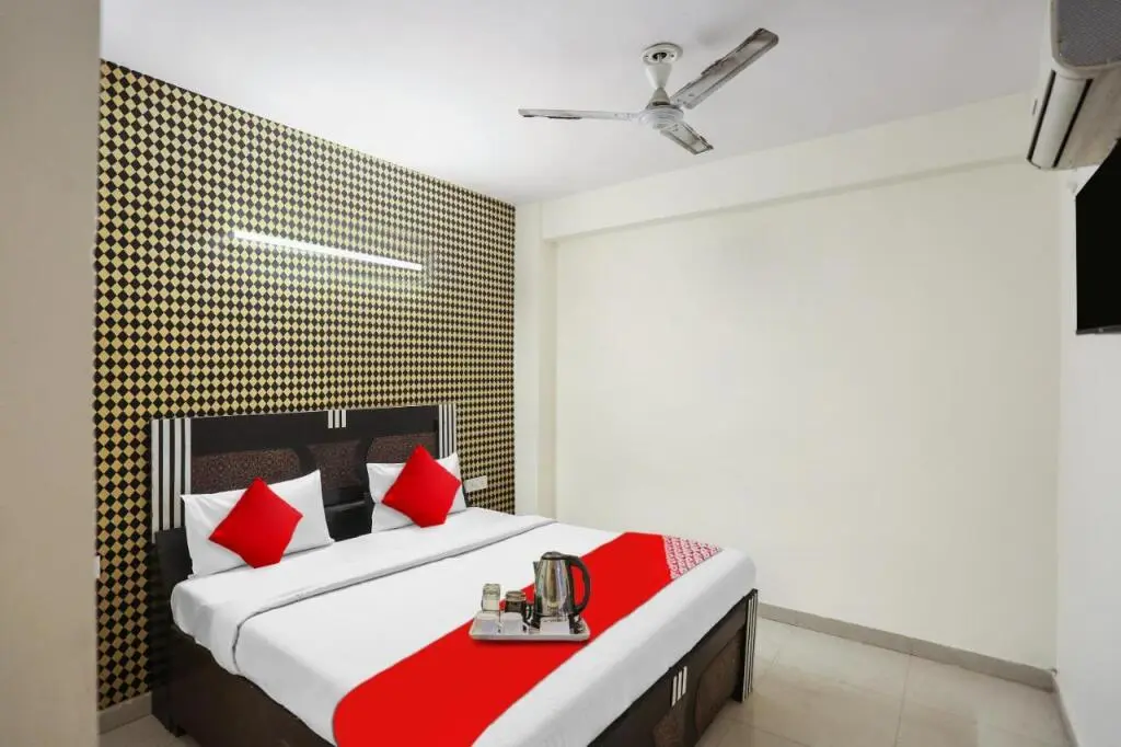 Нью-Дели: Oyo Flagship 702599 Hotel Amira Residency
