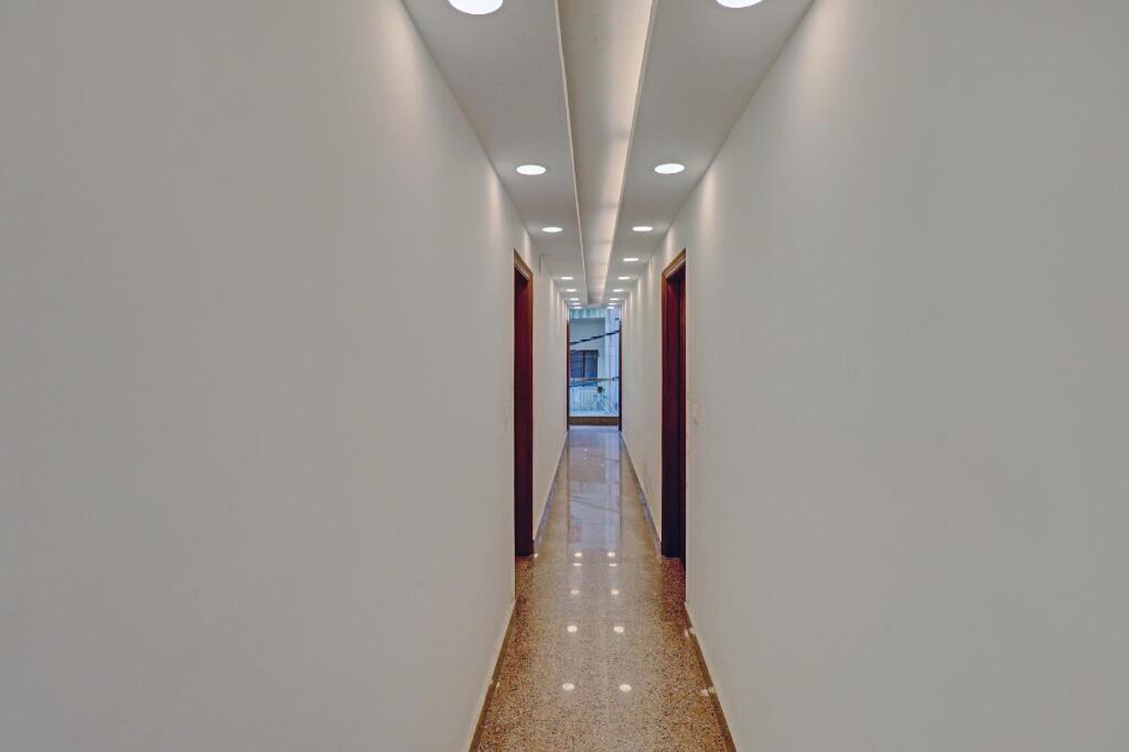 Нью-Дели: Collection O 81799 Hotel Spot Light