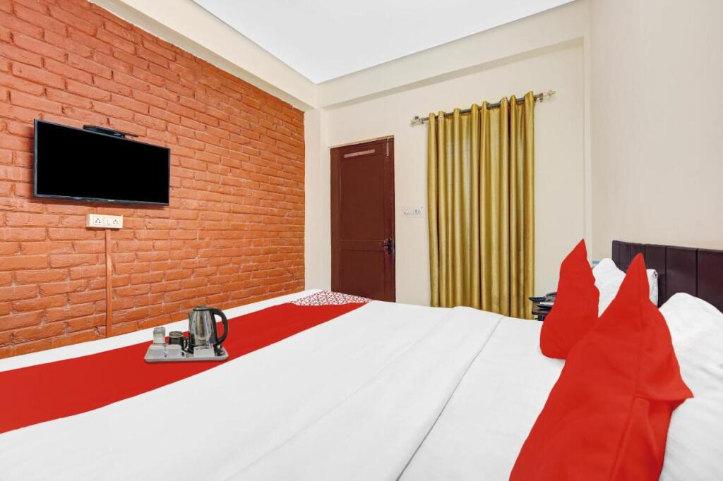Нью-Дели: Oyo Flagship 701942 Hotel Nfc Inn