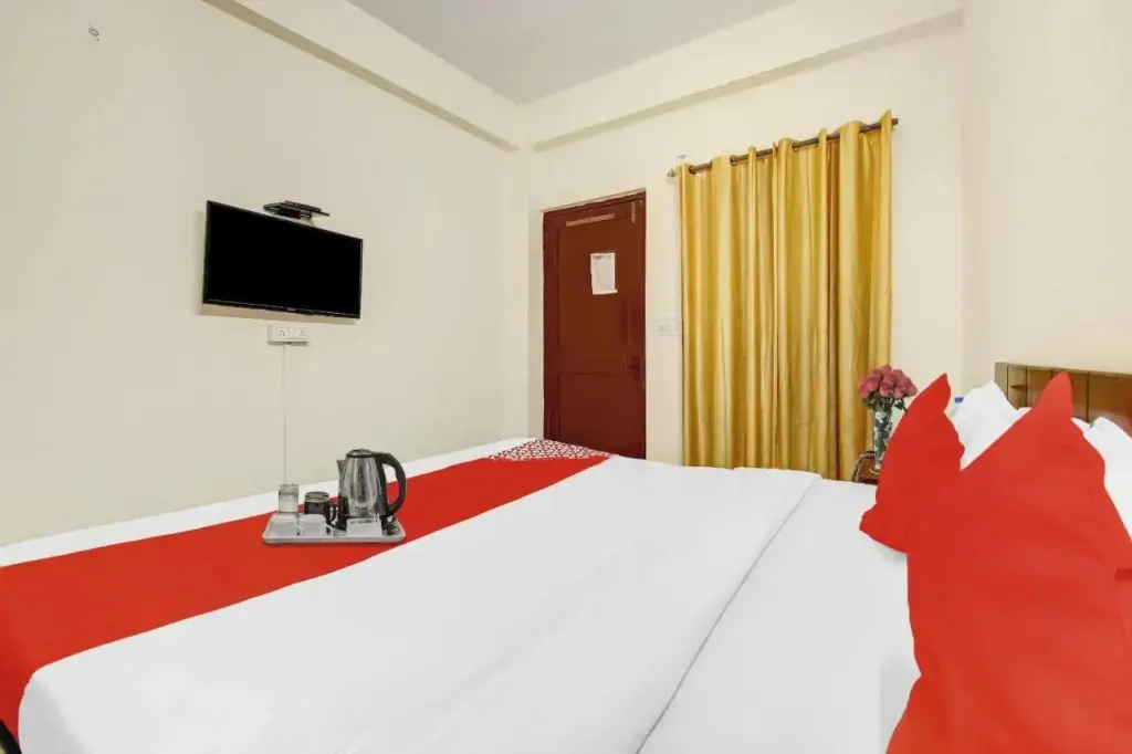 Нью-Дели: Oyo Flagship 701942 Hotel Nfc Inn