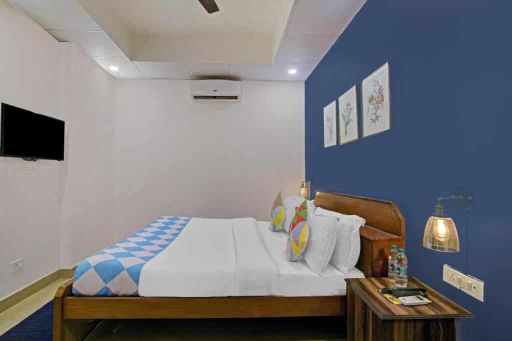 Нью-Дели: OYO Flagship 79655 KAILASH INN