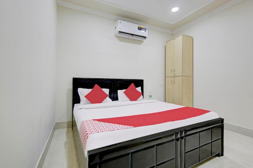 Нью-Дели: OYO 80490D Campus Luxurious Hotel