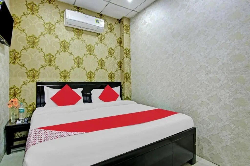 Нью-Дели: OYO Flagship 806146 Hotel Grow More