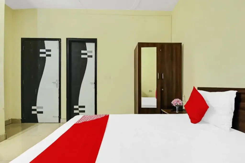 Нью-Дели: OYO Flagship 80531 Pleasure Inn