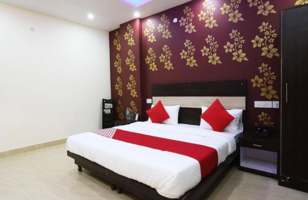 Нью-Дели: Oyo Flagship 71194 Hotel Br Inn