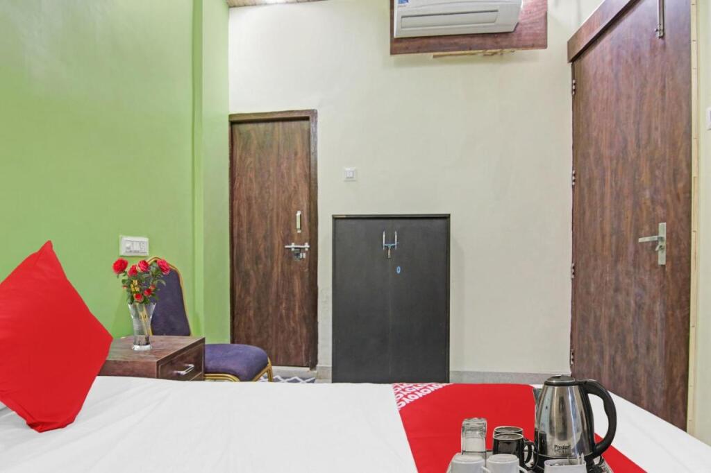 Нью-Дели: OYO Flagship 702548 BAWANA GUEST HOUSE