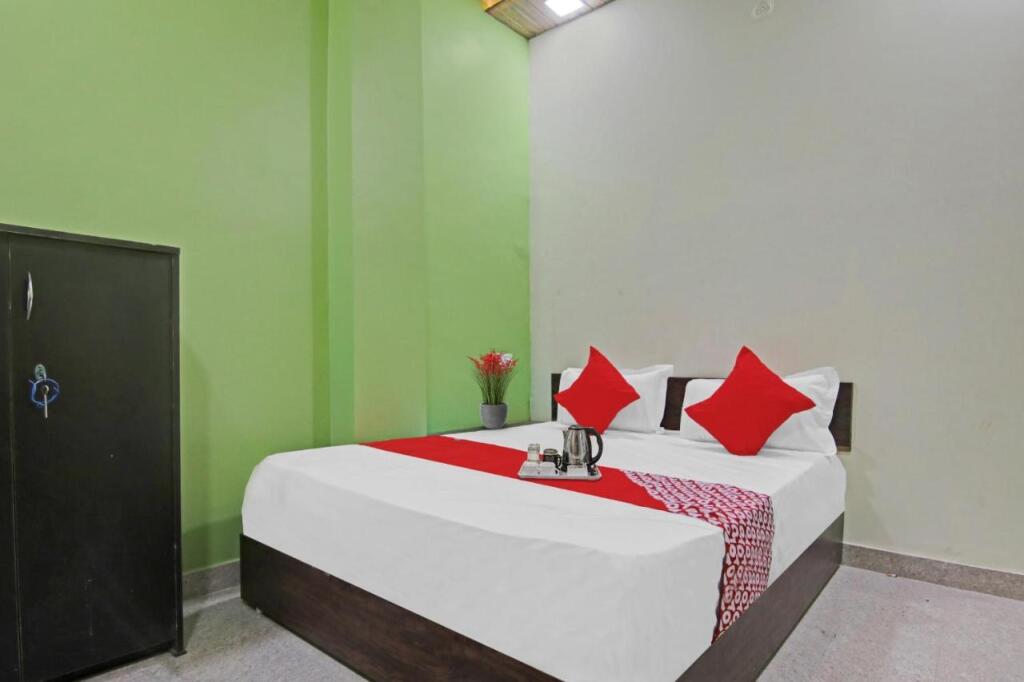 Нью-Дели: OYO Flagship 702548 BAWANA GUEST HOUSE