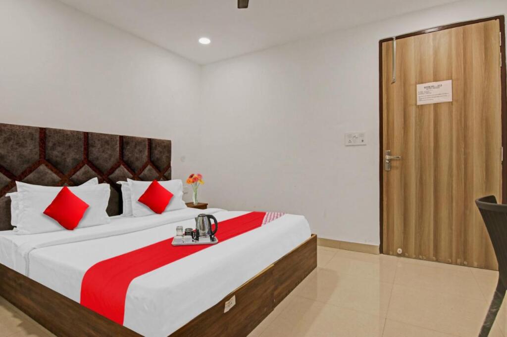 Нью-Дели: OYO Flagship 804502 Townhouse Hotel Grand