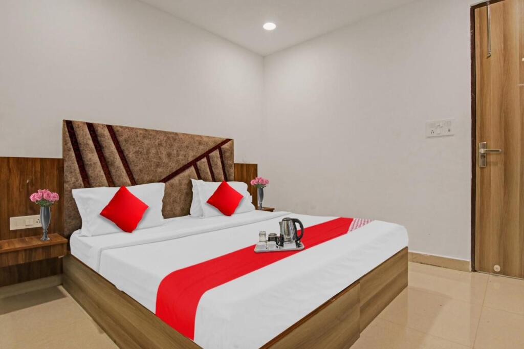 Нью-Дели: OYO Flagship 804502 Townhouse Hotel Grand