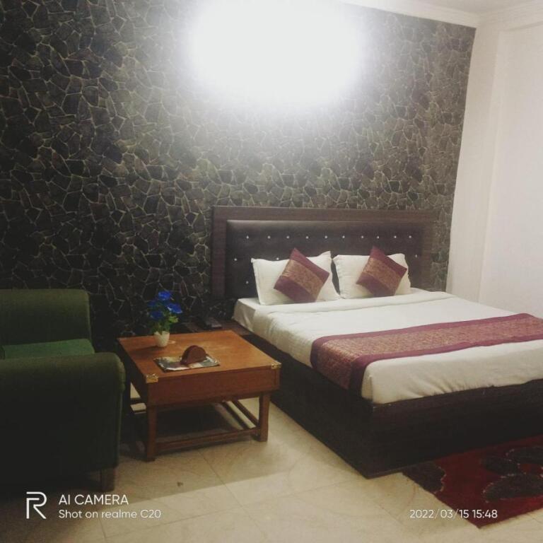 Нью-Дели: OYO 87771 Krishna Cottage