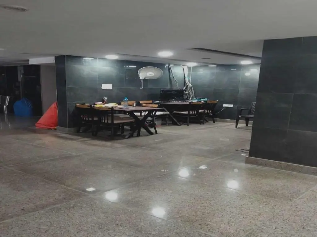 Нью-Дели: Oyo Home 85843 Amit House
