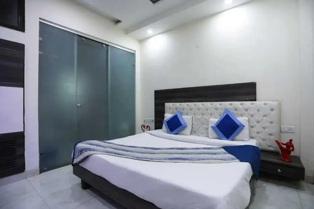 Нью-Дели: OYO Flagship 808259 Hotel Golden Key Inn