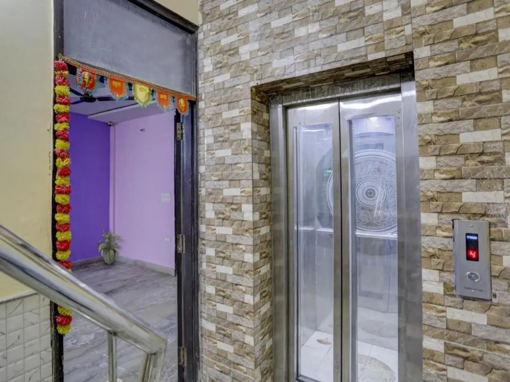 Нью-Дели: OYO Flagship 808259 Hotel Golden Key Inn