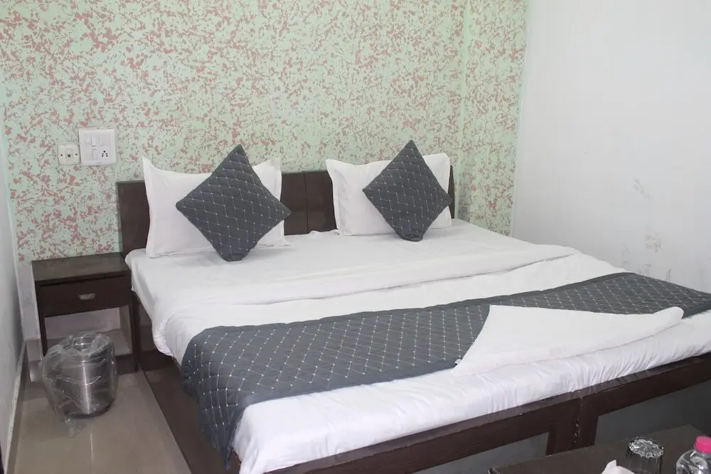 Нью-Дели: Hotel Shree Continental