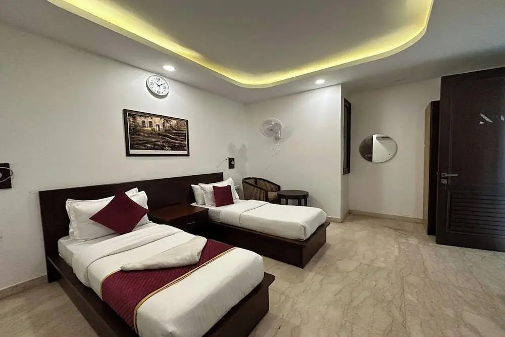 Нью-Дели: Hotel The Imperio