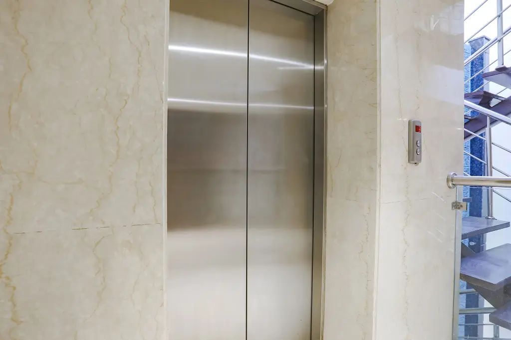 Нью-Дели: Fabhotel Grand Stay