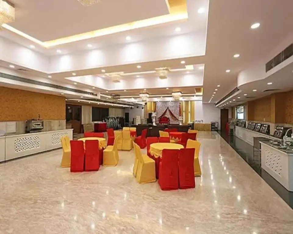 Нью-Дели: FabHotel F9 NSP