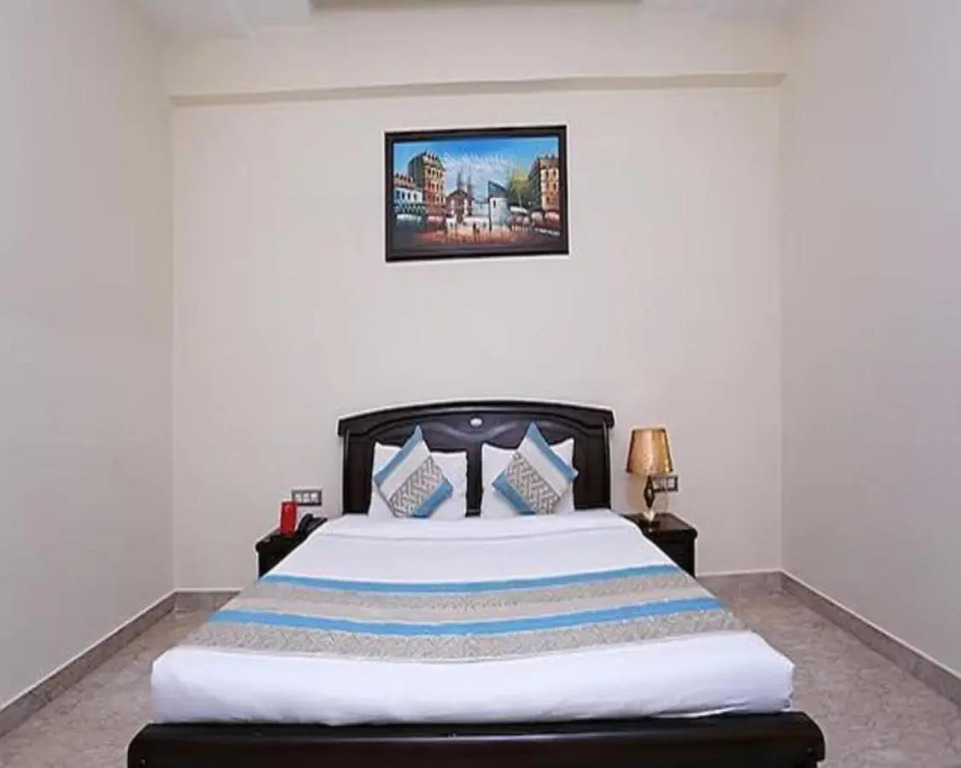 Нью-Дели: FabHotel F9 NSP